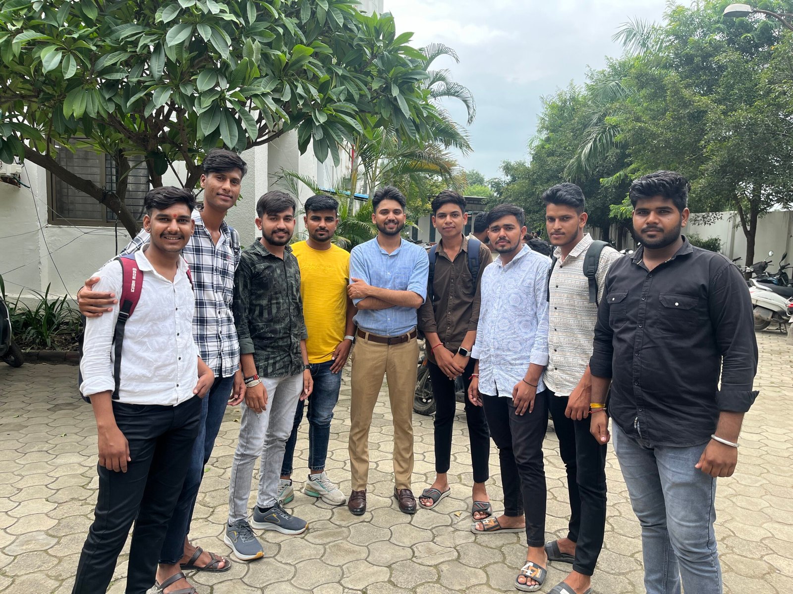 Akshat Vyas Mentor