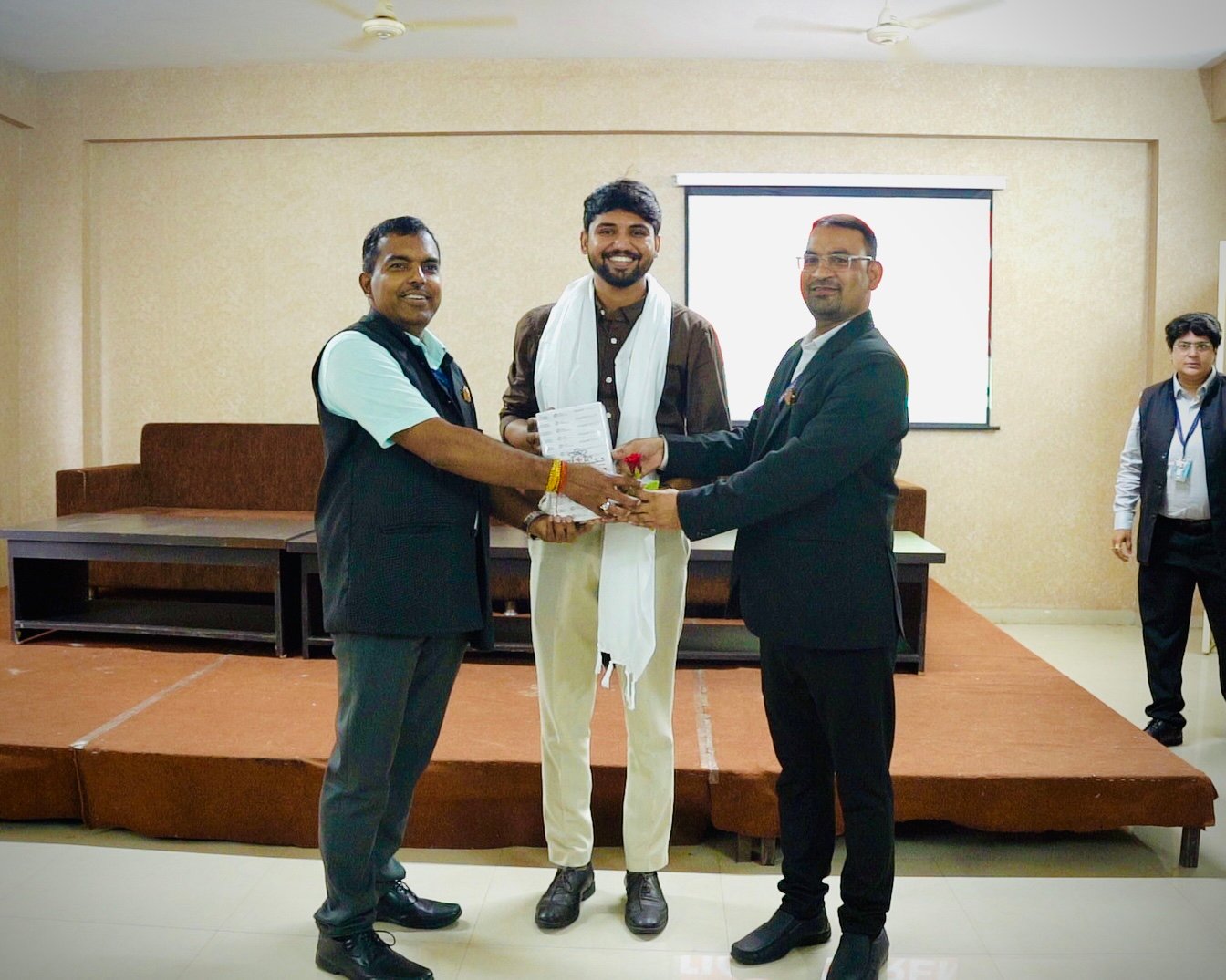 Akshat Vyas Mentor