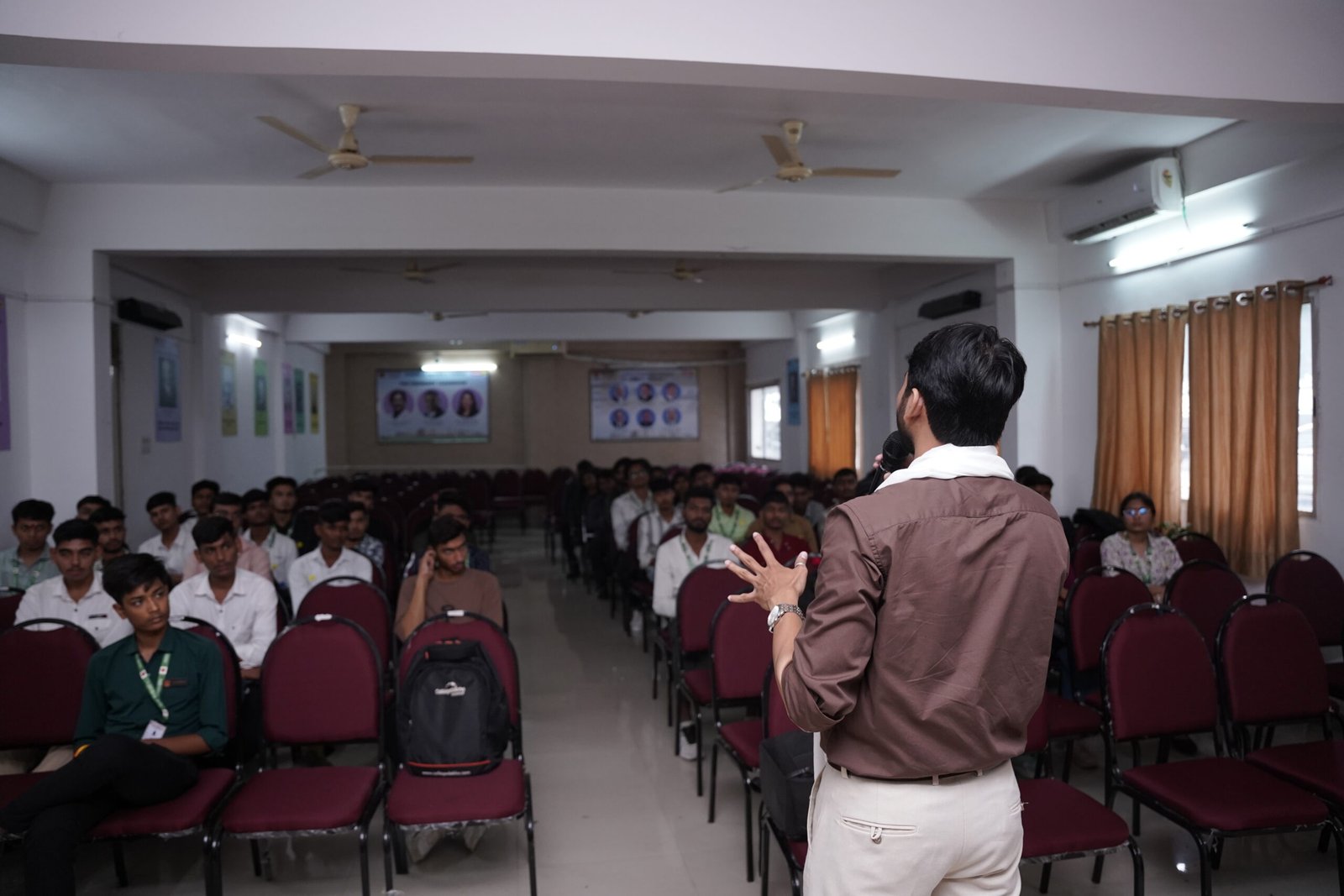 Akshat Vyas Mentor